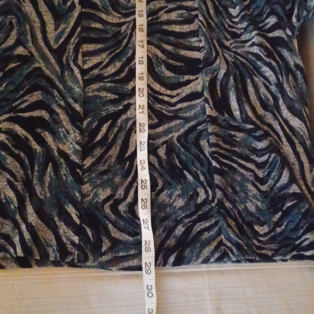 Sz XL Animal Print Open Cardigan by Covington - Picture 8 of 8